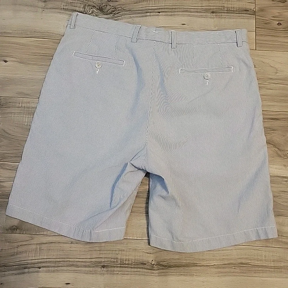 Peter Millar Shorts Mens 35 Blue White Strip‎ Chino Preppy Golf